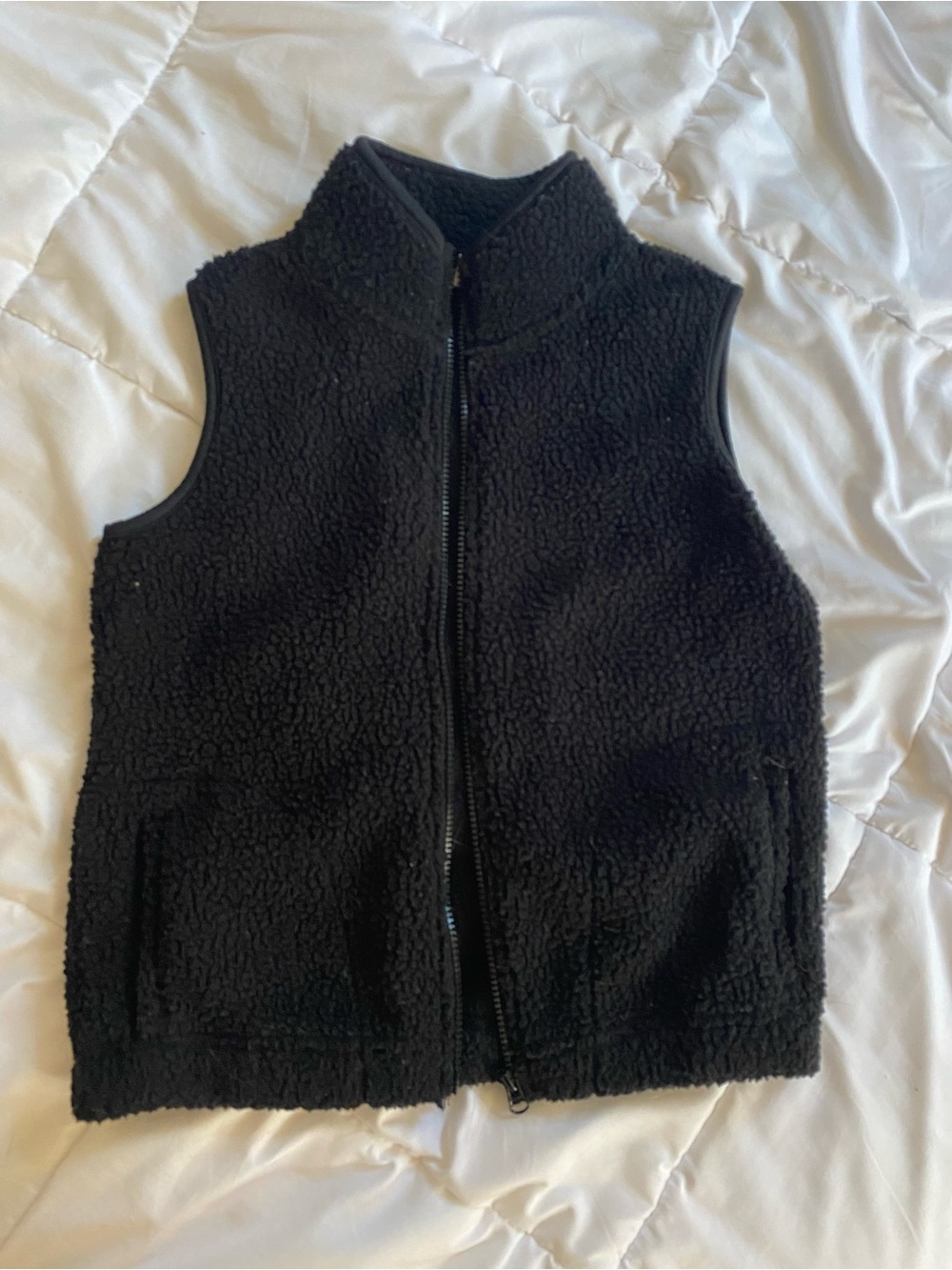 Black Sherpa Zip-Front Vest - Kids